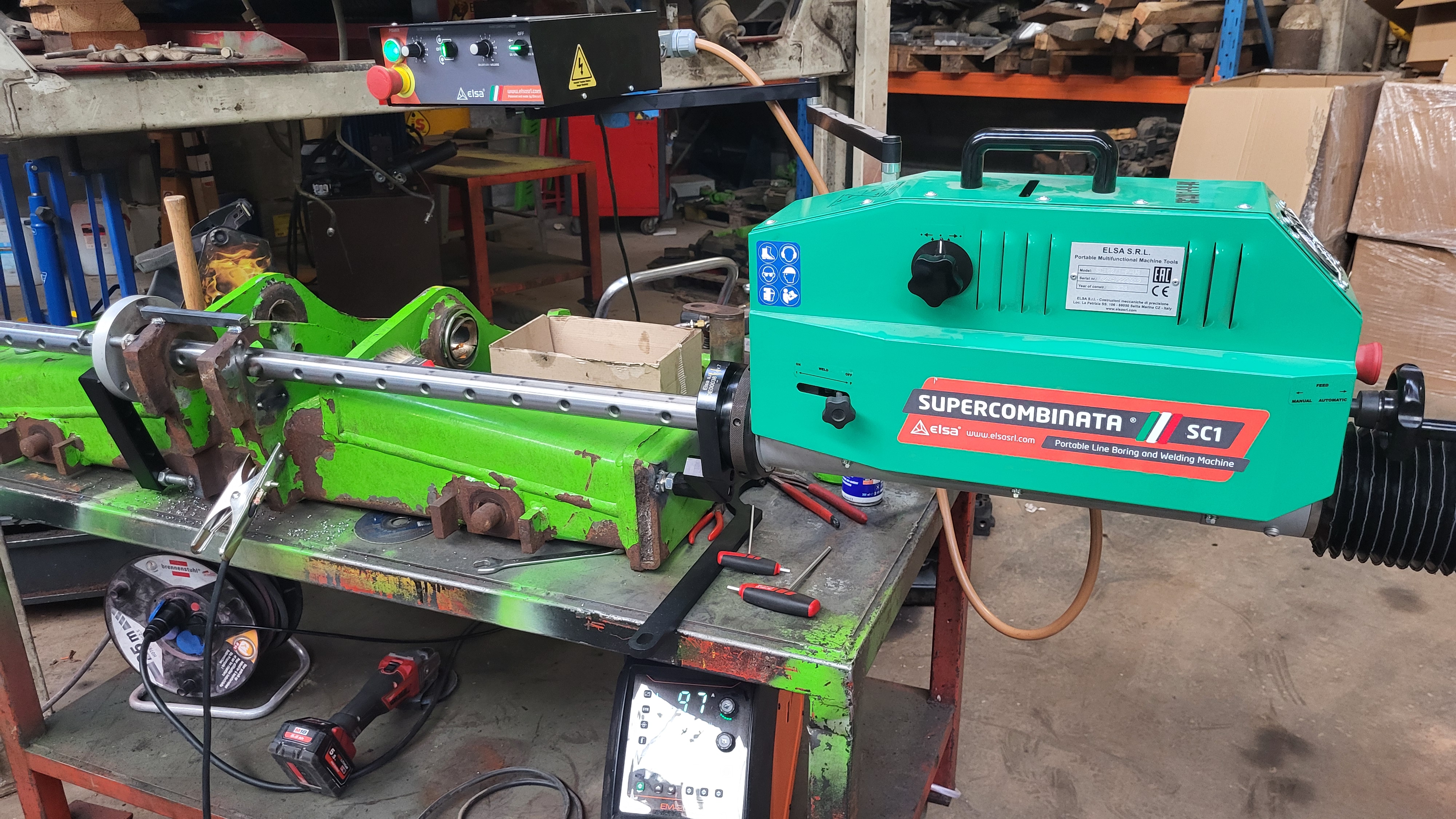 NDE Service aan het werk